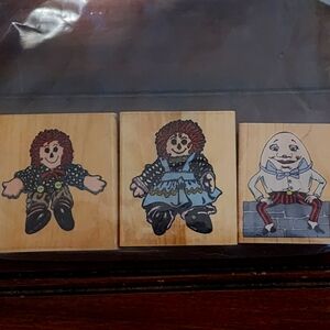 3 Wooden Storybook Blocks Set